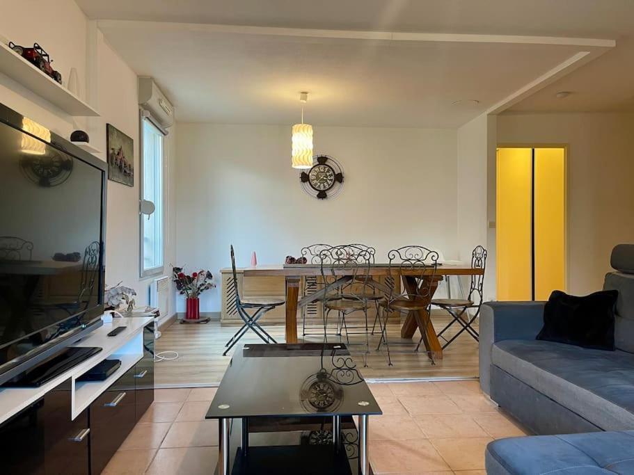 L'Appartement Michelet - Parking Prive Et Gratuit - 2Km Cite Medievale Каркасон Екстериор снимка